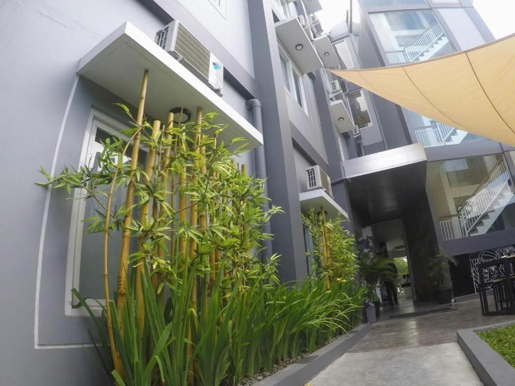 Fizz Hotel Lombok Gili Trawangan Exterior photo